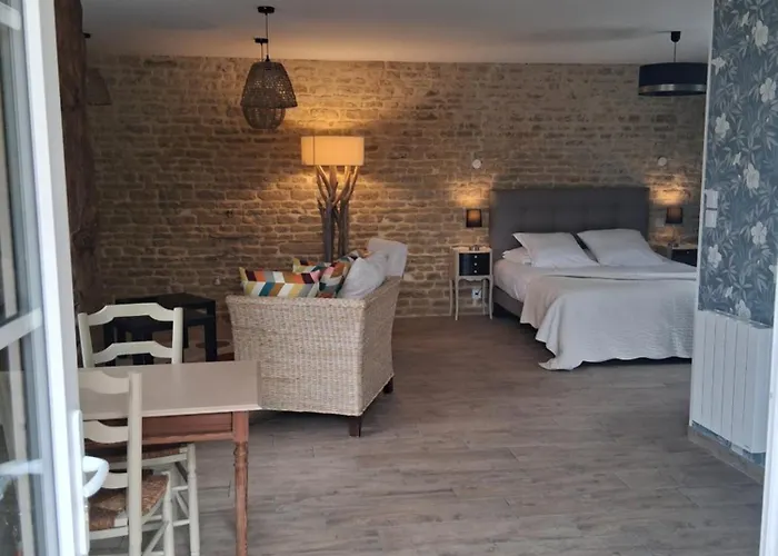 Bergerie De L'iris Guest house Sainte-Croix-sur-Mer