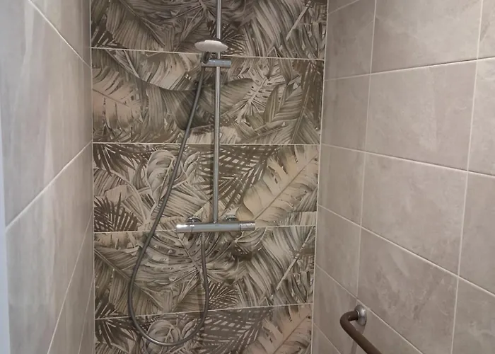 Guest house Bergerie De L'iris Sainte-Croix-sur-Mer