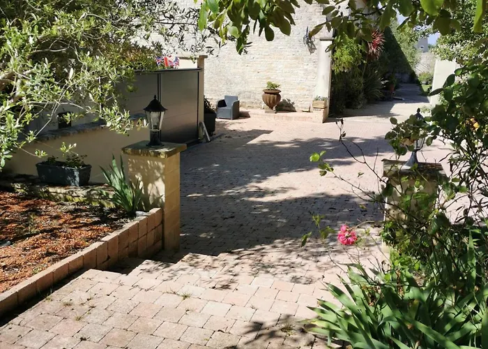 Bergerie De L'iris Guest house